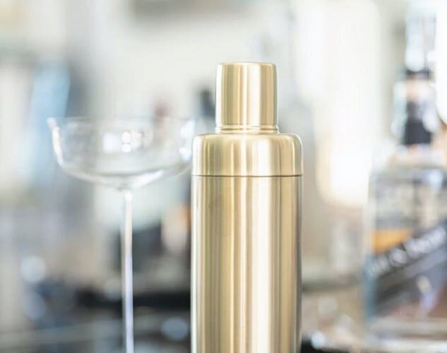 14 Unforgettable Wedding Gifts for Older Couples