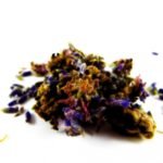 How to make lavender flower extract by Frugally Sustainable