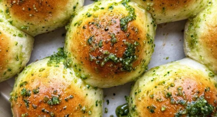 Simple Pesto Buns - Simple Bites