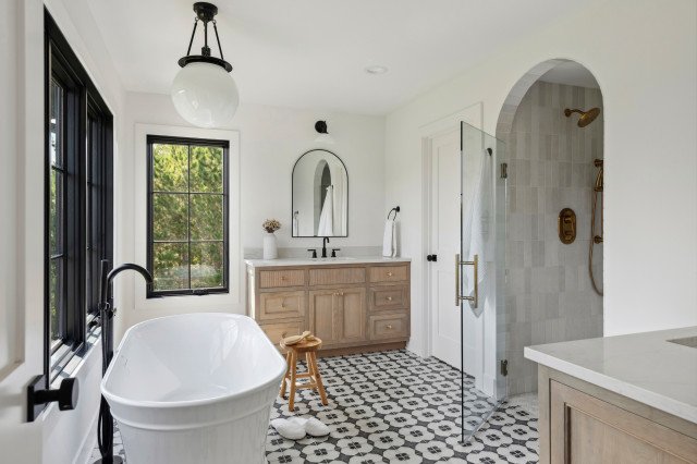 8 Exceptional New Bathrooms With a Curbless Shower