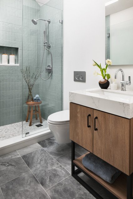 Bathroom of the Week: Light and Airy Feel With Farmhouse Details